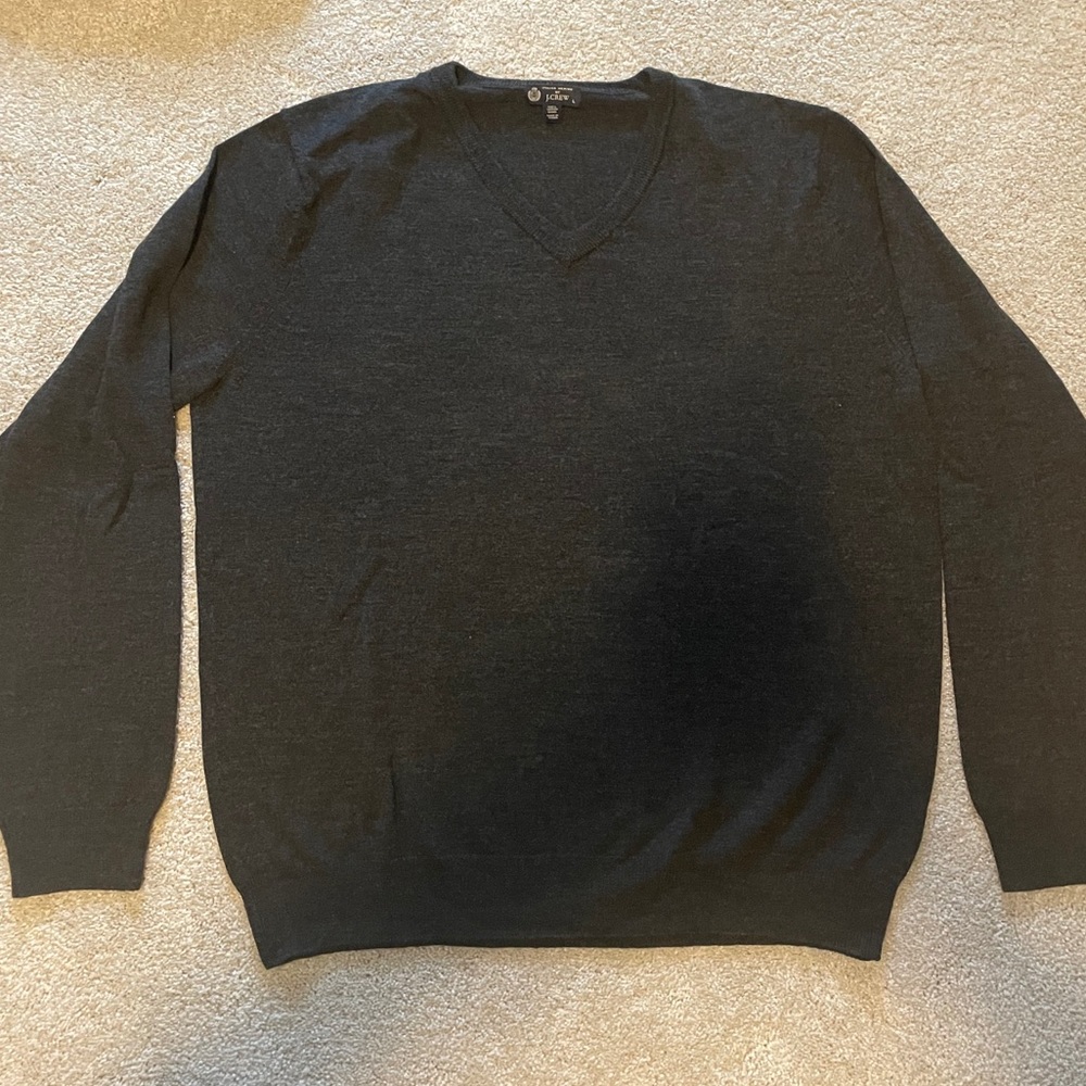 JCrew men’s charcoal sweater